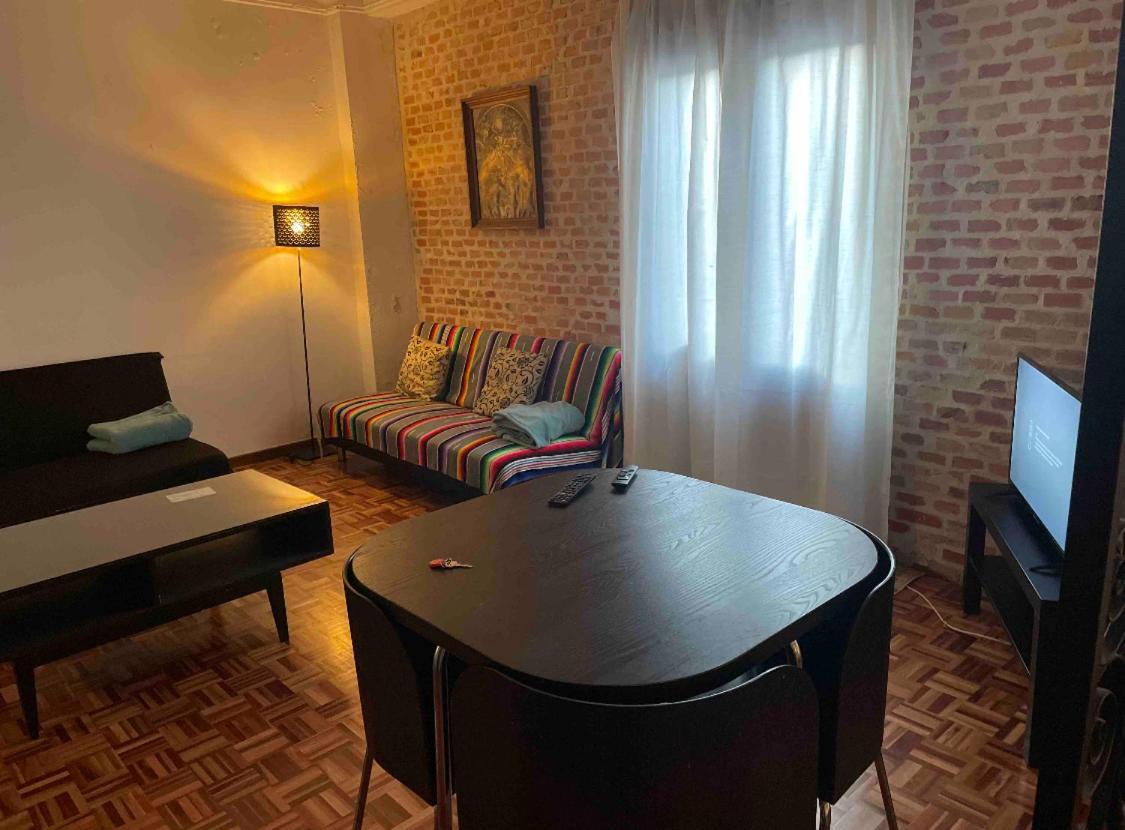 Alojamiento En El Centro De Toledo Apartment ภายนอก รูปภาพ
